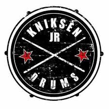The award is named after the legendary norwegian football player. Kniksen Jr Drums On Twitter Luxus Leverpostei Herjer I Lofoten Kniksenjr Kniksenjrdrums Trommelommerolperock Dwdrums Faesteralen2019 Https T Co Eojup81ifp