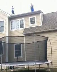 Jumping Off A Roof Onto A Trampoline In 2020 Best Funny Pictures Fail Video Funny Gifs Fails