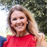 Danielle Swindell's Instagram, Twitter & Facebook