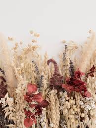 Flores secas: como fazer e usar na decoração