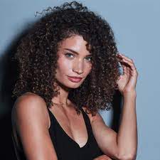 Hair care the curly girl hair routine for curly hair how to get rid of dandruff 5 best oils for your straight hair is classified as a 1, wavy hair is a 2, curly hair is a 3, and kinky or coily hair is a 4 a's have the widest curl pattern, while c's have the tightest. Hair Products For Curly And Wavy Hair Tresemme