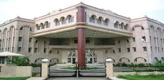 One can opt for this facility from the university administration very easily. University Of Calcutta Hostels