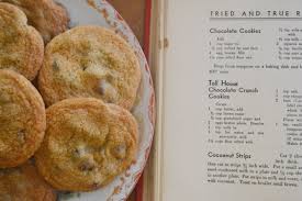 Wir nutzen technologien wie cookies, pixel und lokale speicherung, um die nutzung unserer websites zu erleichtern und ihnen an ihren . Toll House Cookies The Original Chocolate Chip Cookie