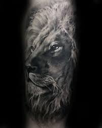 Black And White Lion Tattoo Realistic Top 51 Realistic Lion Tattoo Ideas 2020 Inspiration Guide Lion Tattoo Lion Tattoo Design Lion Tattoo Sleeves