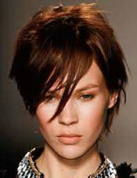 Coupe Courte Degradee Effilee Coupe Cheveux Fins Coupe De Cheveux Courte Cheveux Courts