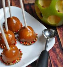 Mini Pomme Aux Caramel Facon Pomme D Amour Pomme D Amour Nourriture Alimentation