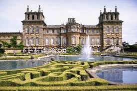 Blenheim Palace Castle Lovers Of The World Unite Wow Cool Blenheim Palace Cotswolds Tour Blenheim
