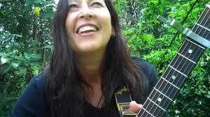 WOMEN OF AUSSIE MUSIC 1960s -1990s: January 2016