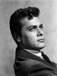 Happy Birthday Chase Masterson. (Some of my kids are really big fan of  hers. And not just because she was in DS9, and in a Bruce Campbell movie.)  Also born February 26th: