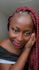 Doris Bamba's Instagram, Twitter & Facebook