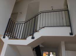 Brüstungsgeländer innen & außen aus schmiedeeisen. Brustungsgelander Innen Aus Stahl Gepulvert Mit Edelstahlhandlauf Furth Odenwald Edelstahl Roland Berg Furth