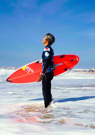 Schaben / los angeles times) carissa moore, who became the first american female to qualify for surfing's olympic debut while clinching her fourth surfing world title in hawaii, does a slashing turn off a wave while competing saturday in the jeep surf ranch pro event. Kanoa Igarashi Wallpapers Wallpaper Cave