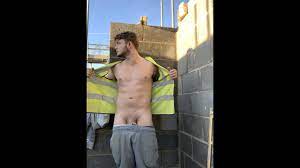 Brit construction lad gets naked & naughty