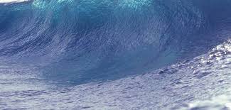 Un tsunami lovește țărmul cu o forță de mii de ori mai mare decât cea a unui val obișnuit. Cele Mai Mari Tsunami Din Istorie AnideÈcoalÄ Ro