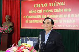 Ông từng là bộ trưởng bộ giáo dục và đào tạo việt nam, đại biểu quốc hội việt nam khóa 14 thuộc đoàn đại biểu quốc hội tỉnh bình định. Bá»™ TrÆ°á»Ÿng Bá»™ Giao Dá»¥c Va Ä'ao Táº¡o Phung Xuan Nháº¡ ThÄƒm Táº·ng Qua Táº¡i Tá»‰nh Báº¯c Káº¡n áº£nh Thá»i Sá»± Trong NÆ°á»›c VÄƒn Hoa Xa Há»™i Thong