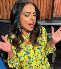 Mary Pepp's Instagram, Twitter & Facebook