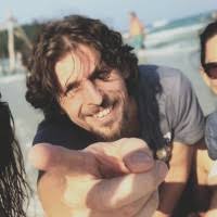 100+ profilů „Jahn“