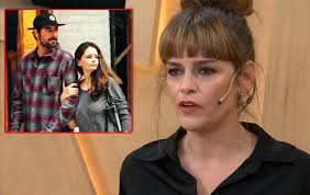 Al lado del caminofito paez. Que Paso Romina Ricci Revelo Por Que Se Acaba De Divorciar Del Padre De Su Tercera Hija El Dj Brasilero Walter Abud Revista Paparazzi