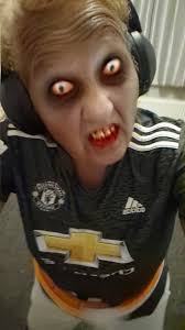 Hey, 30 minutes hooping done today, wow we are nearly half way... let's  keep them hoops spinning!!! #hooptober