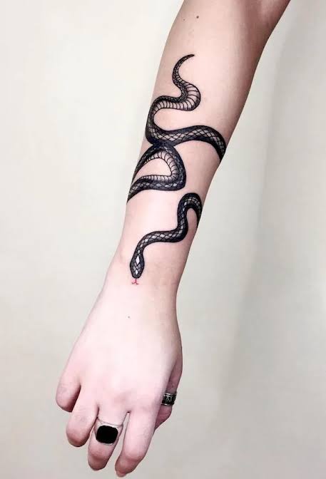 52 Gorgeous Snake Tattoos for Women with Meaning - Our Mindful Life