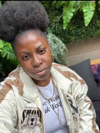 Renisha Thomas's Instagram, Twitter & Facebook