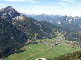 With the help of our website, you can book hotel thaneller**** in few clicks. Ferienwohnungen Gastehaus Thaneller Heiterwang