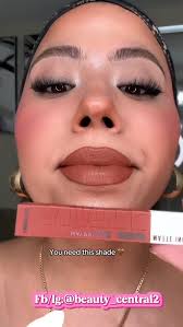 🤎TONO 70 AMAZONIAN🤎, Este y muchos más tonos virales disponibles en  tienda🤩, #beautycentral #tiendademaquillaje #productosoriginales #peru  #amazonian #labialmate #maybelline