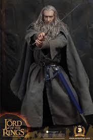 4.9 out of 5 stars 131. Crown Gandalf The Grey The Lord Of The Rings Sixth Scale Figure