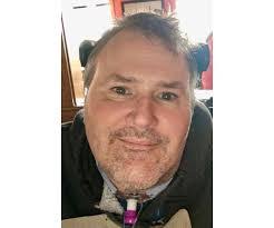 Jeffrey Gott's Instagram, Twitter & Facebook