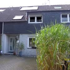 Bei wohnungsboerse.net finden sie eine große auswahl an häusern zur miete von privat & makler. Haus Zu Vermieten 42389 Wuppertal Langerfeld Mapio Net