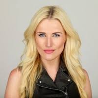 Katy Lynch's Instagram, Twitter & Facebook