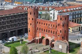 Aperto da ben 17 anni è stato sicuramente il primo nel suo genere a far conoscere alla città di torino questa cucina così particolare. Italia On Twitter From The Roman Remains Of Augusta Taurinorum To The Contemporary Installations Passing Through Romanesque Baroque And Art Nouveau The City Of Technological Innovation And Design Torino Is All Of