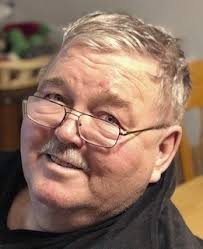 Jackie Scholes's Instagram, Twitter & Facebook