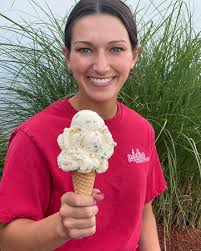 Perfect day for a scoop of confetti cake batter cookie dough! Open til  9:30pm! Come by or order delivery jaygees.com