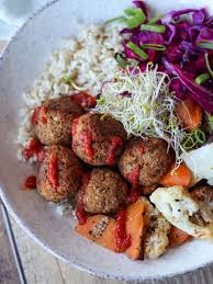 Boulettes Veggie Economiques Et Delicieuses Recette Boulette Delicieux Recette Vegetarienne