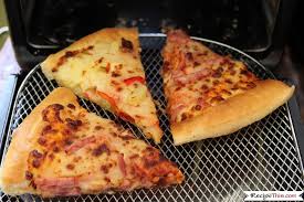 If you happen to own an air fryer, you can certainly reheat your fried chicken in its basket. How To Reheat Pizza In An Air Fryer Recipe Air Fryer Dinner Recipes Reheat Pizza Air Fryer Recipes Chicken