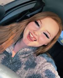 ℰ𝓂𝒾𝓁𝓎 𝒜𝓁ℯ𝓍𝒶𝓃𝒹𝓇𝒾𝒶 𝒥𝒶𝒸𝓀𝓈ℴ𝓃