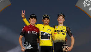 Un ciclista del equipo jumbo, el alemán tony martin, ubicado en las primeras posiciones del pelotón, se golpeó con la pancarta de una espectadora que invadía la calzada. Tour De Francia 2019 Resultado De La Etapa De Hoy Caleb Ewan Se Lleva El Esprint De Los Campos Eliseos Y Egan Bernal Se Proclama Ganador Del Tour De Francia Superdeporte
