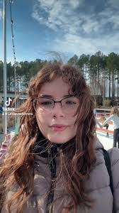 Daisy Longoria's Instagram, Twitter & Facebook