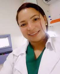 Hace 8 añitos iniciamos esta aventura de tenerlas y llenar nuestras vidas  de mucho color💖 mis gemas💎hermosas👸👸. #gemelas #misprincesas #charallave