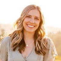 Shelby Mallory's Instagram, Twitter & Facebook