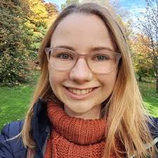 Emma Kern (@EmmaKernStagni)