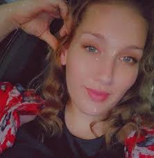 Hailey Manning की प्रोफ़ाइल