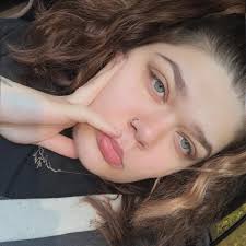 Does anyone have a Christmas tree to give away?