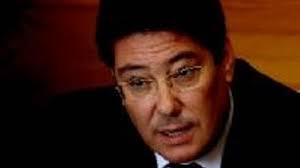 El consejero Arturo Aliaga se afilia al PAR