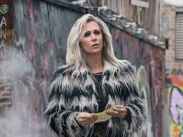Kristen says that when she was watching friday night lights with dax, they were moments away from picking up the phone and asking both minka kelly and taylor kitsch if they wanted to join our. Kristen Wiig S Bruised Villain Is The Best Thing In Wonder Woman 1984 The Independent
