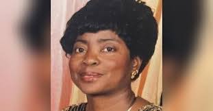 Annette Hendricks's Instagram, Twitter & Facebook