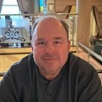 Scott Hedger's Instagram, Twitter & Facebook