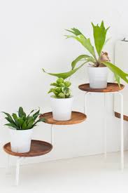 Next tac the two handles of the stand. Amazing Diy Planter Stands For Your Plants