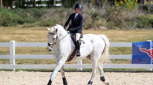 Schaefer Raposa To Compete At The 2015 Pin Oak Collegiate Invitational